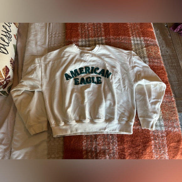 American Eagle Outfitters Sweaters - American Eagle Cream Casual Top